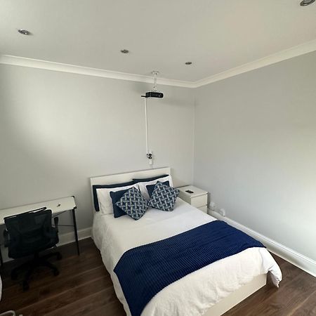 Liverpool Street Blue Bedroom London Eksteriør billede